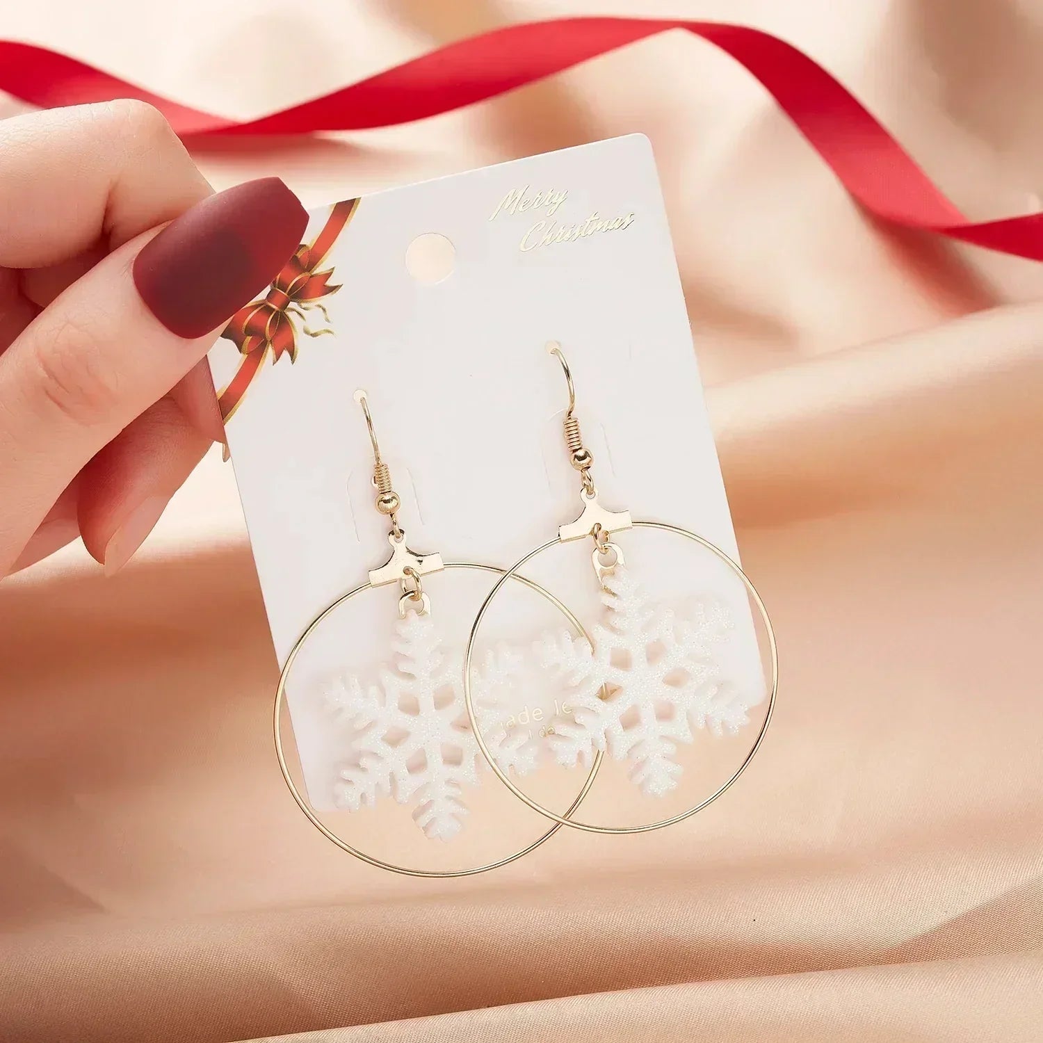 Rinhoo Christmas Circle Round Heart Deer Elk Pendant Earrings Piercing Ear Hook Earring Jewelry for Women